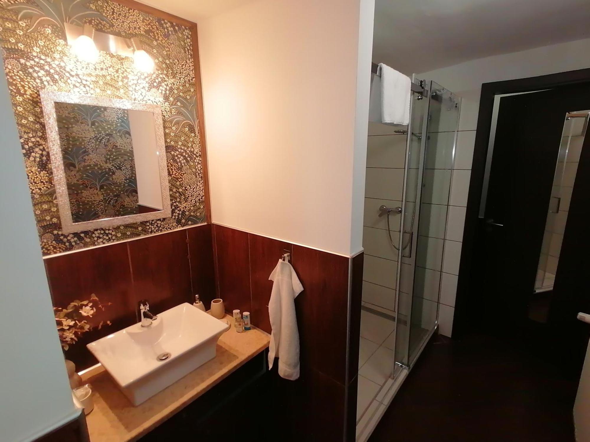 Mohacs Korona Apartman Bagian luar foto