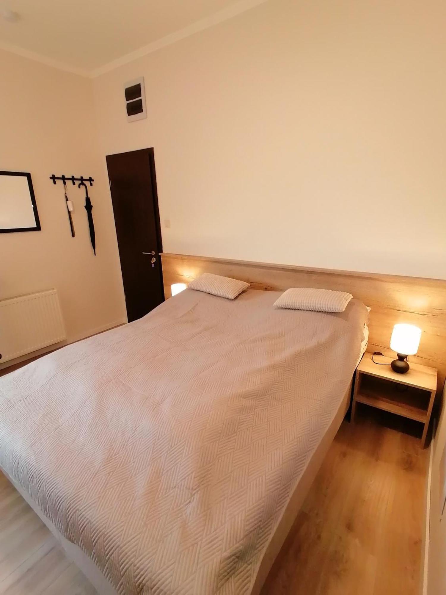 Mohacs Korona Apartman Bagian luar foto